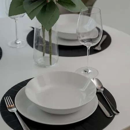 公寓 Apartament Z Ogrodkiem Zielona Okolica By Renters 弗罗茨瓦夫